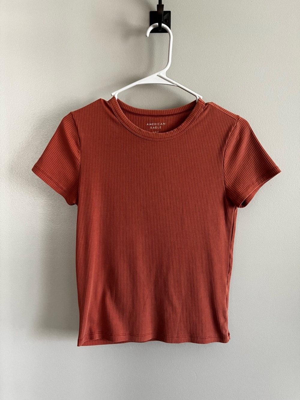 AE Ribbed Hey Baby Tee